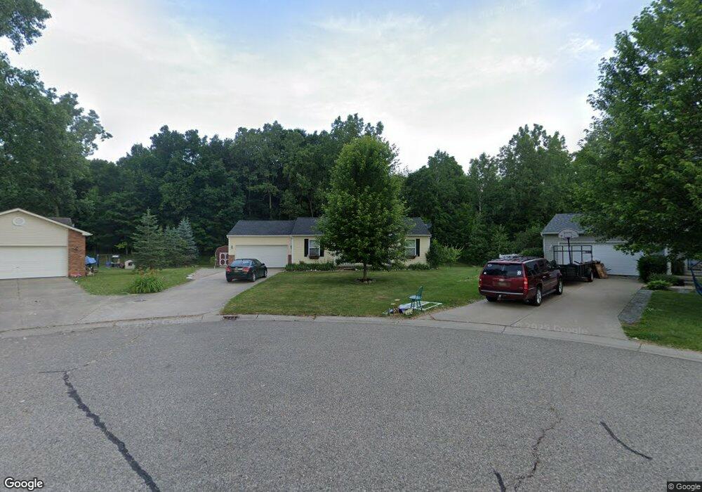 5193 Tahoe Dr unit 32, Davison, MI 48423 - photo 1