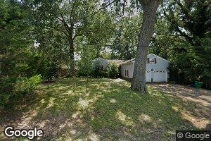 7418 Canoe Ln, Gloucester Point, VA 23062