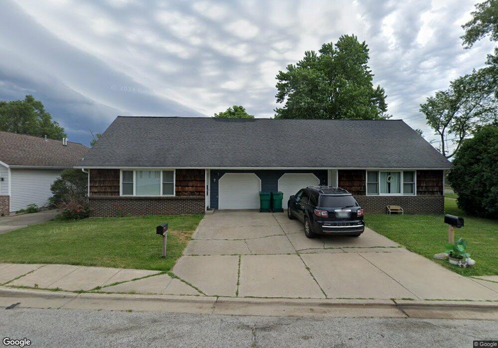 201 Willow St, La Porte, IN 46350 - photo 1