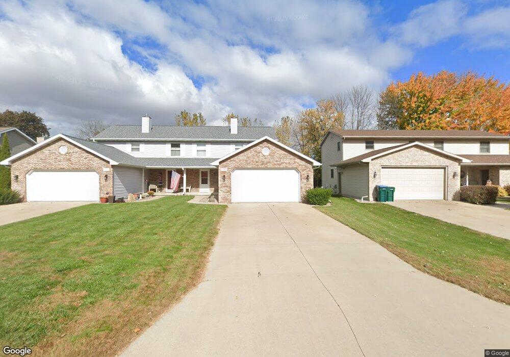 2782 W Hiawatha Dr, Appleton, WI 54914 - photo 1