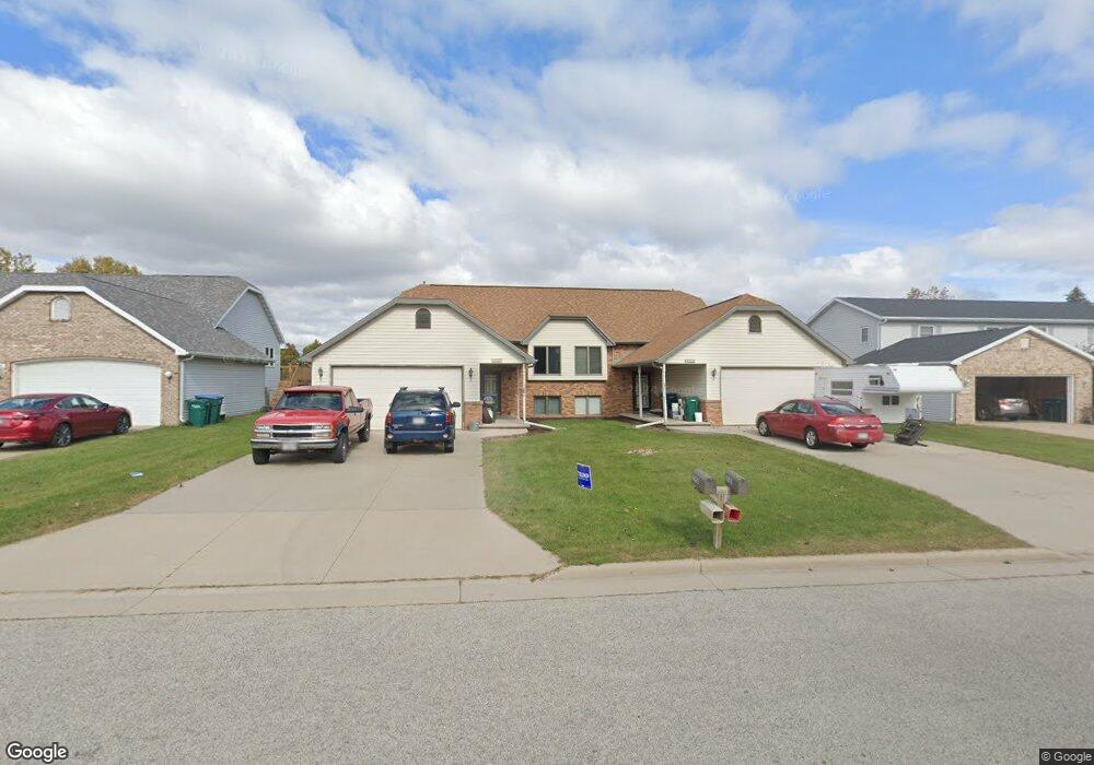 2980 W Hiawatha Dr, Appleton, WI 54914 - photo 1