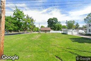 102 South St, Southport, IN 46227