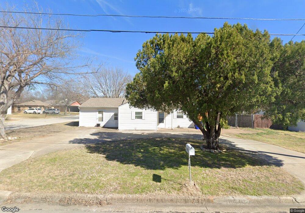 401 Dale Ln, Fort Worth, TX 76108 - photo 1