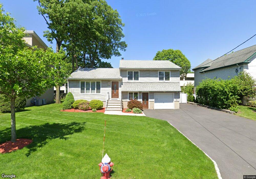 37 Dillingham Place, Englewood Cliffs, NJ 07632 - photo 1