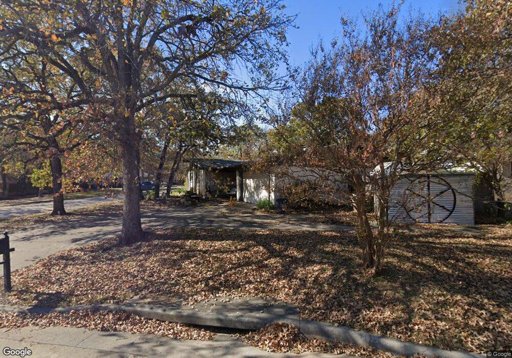 44 Stonegate Dr, Bedford, TX 76022 - photo 1
