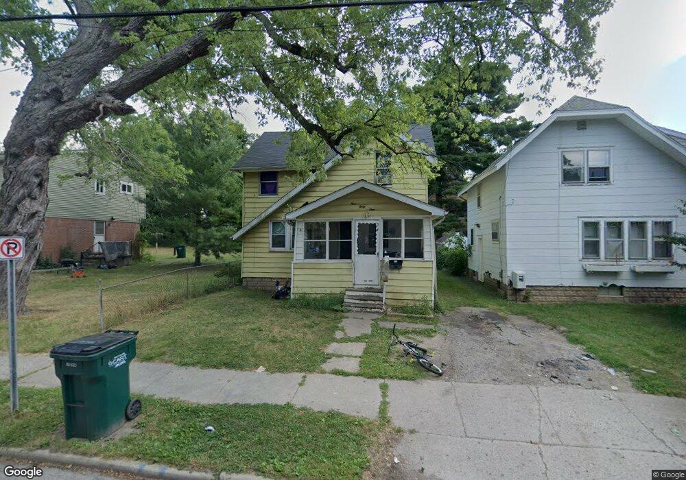 941 Dakin St, Lansing, MI 48912 - photo 1