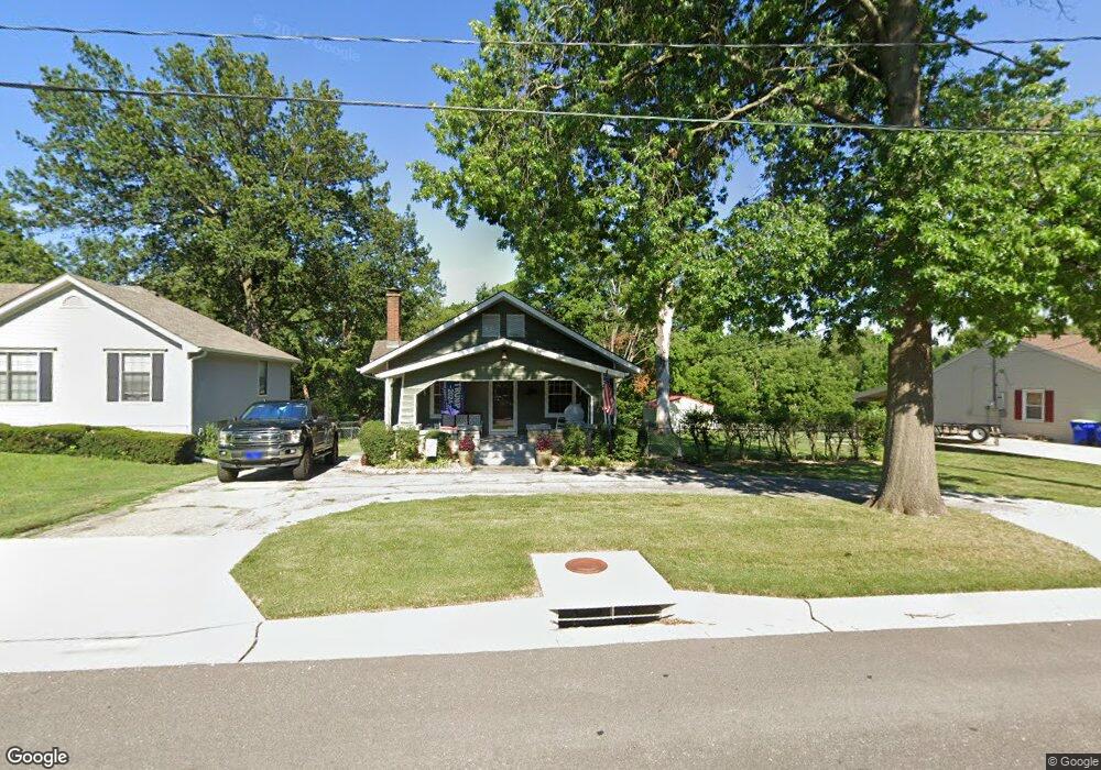 5521 Goddard St, Shawnee, KS 66203 - photo 1