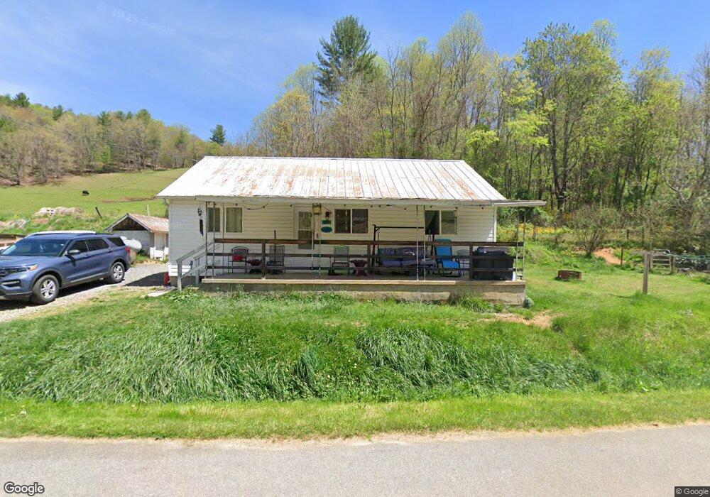 394 Deacon Rd, Burnsville, NC 28714 - photo 1