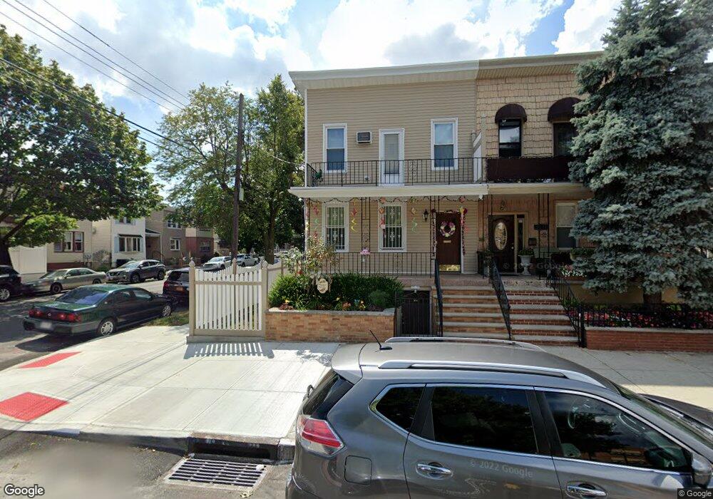 10214 91st St, Ozone Park, NY 11416 - photo 1
