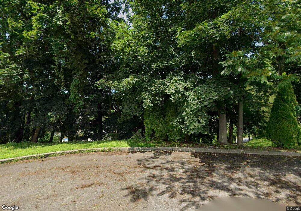 405 Pitt St, Tamaqua, PA 18252 - photo 1