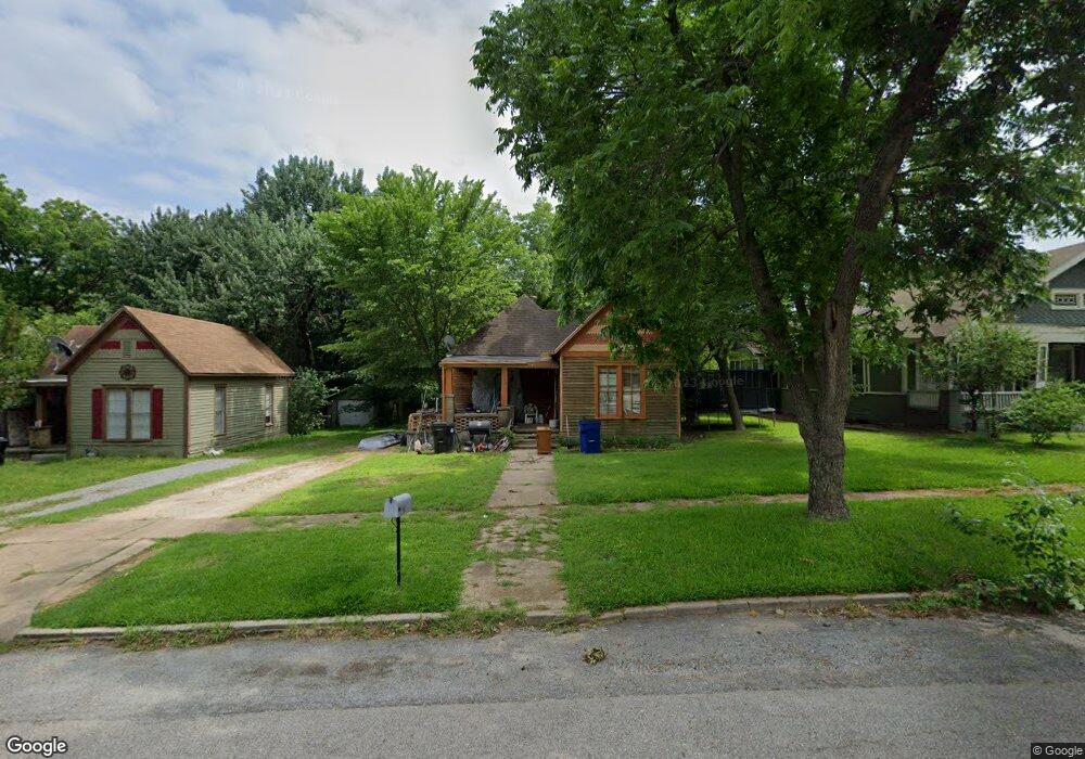 524 W Heron St, Denison, TX 75020 - photo 1