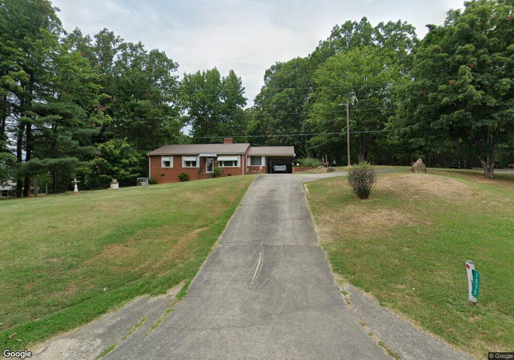 1572 Westchapel Rd, Asheboro, NC 27205 - photo 1