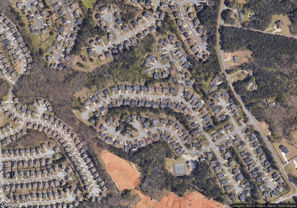 1082 Autumn Glen Way unit 5, Dacula, GA 30019 - photo 1