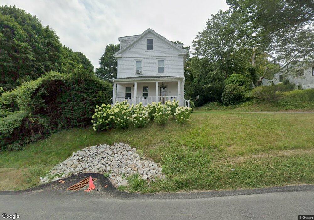 231 Miantonomi Ave, Middletown, RI 02842 - photo 1