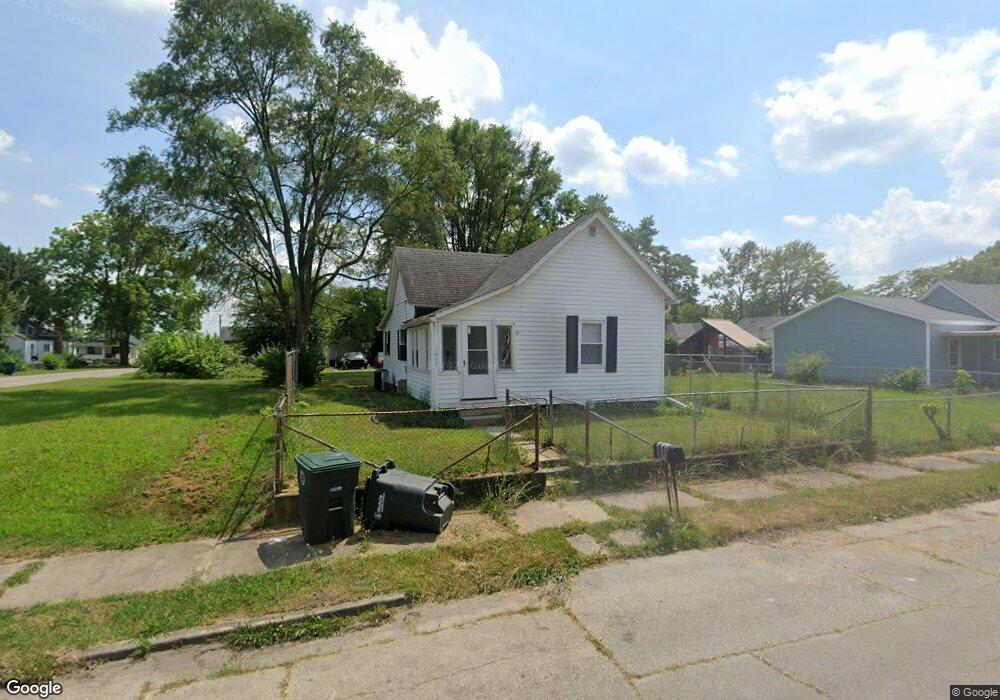 1517 E 1st St, Muncie, IN 47302 - photo 1