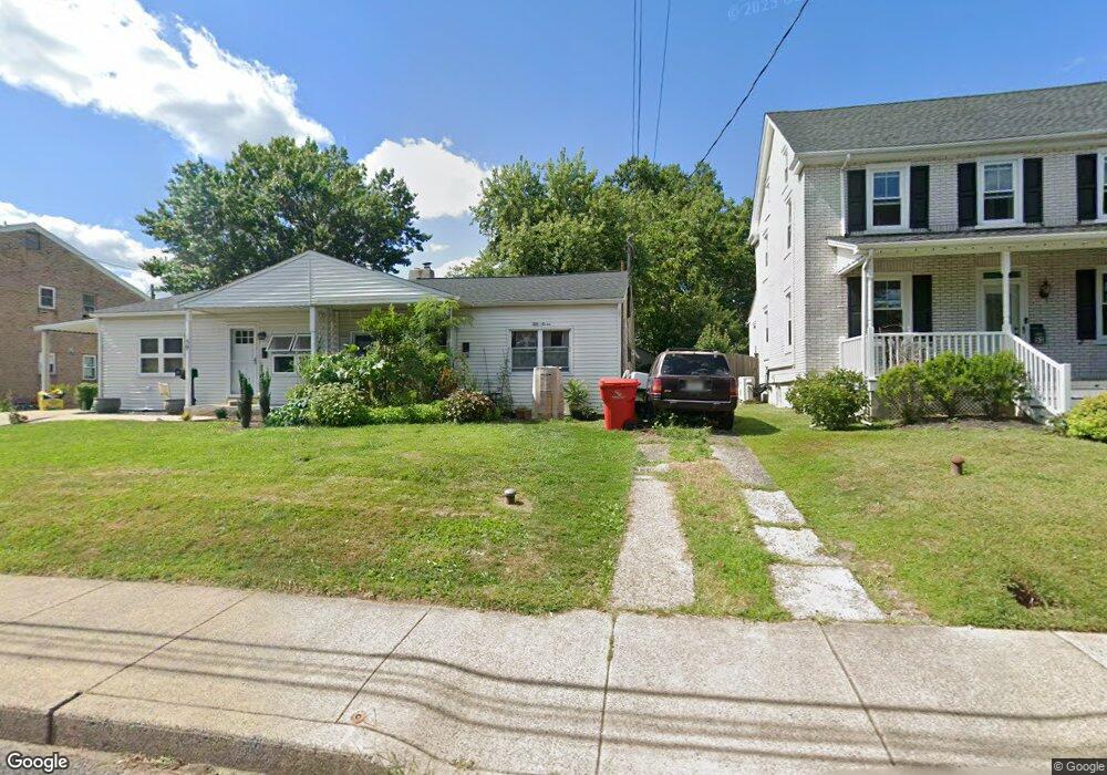 57 W Summit St, Souderton, PA 18964 - photo 1