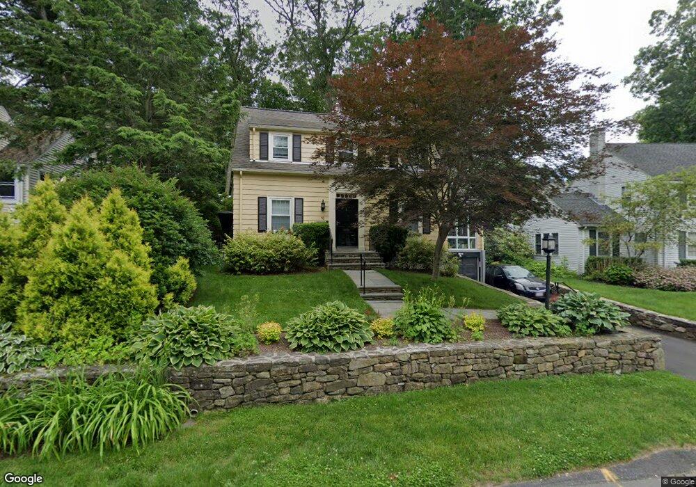 10 Martin Rd, Wellesley Hills, MA 02481 - photo 1