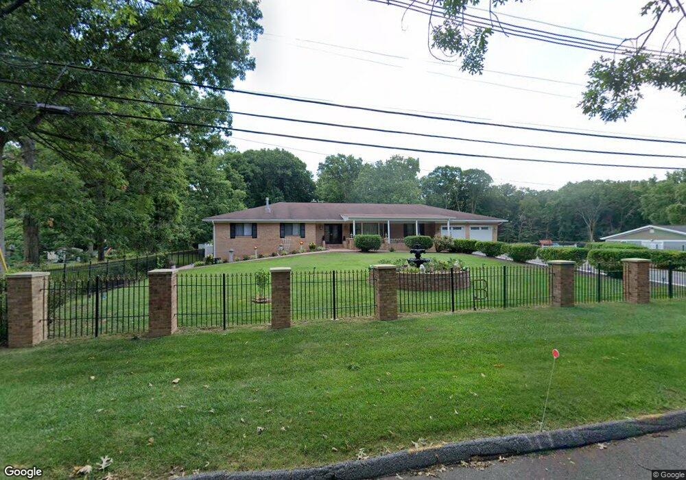 4617 Timber Ln, Lanham, MD 20706 - photo 1