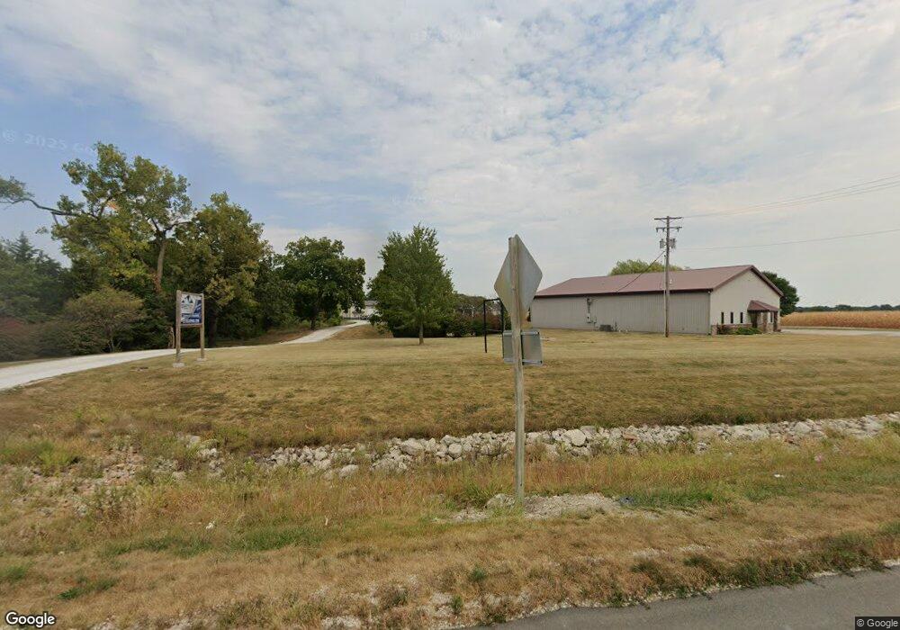 10102 E State Highway 33, Effingham, IL 62401 - photo 1