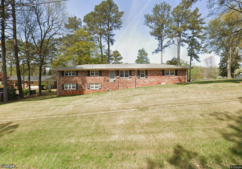 2729 White Oak Ln SW, Marietta, GA 30060 - photo 1