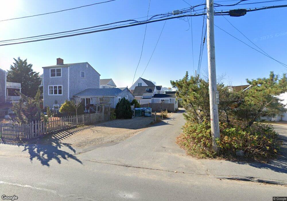 3 70th St unit 1, Newburyport, MA 01950 - photo 1