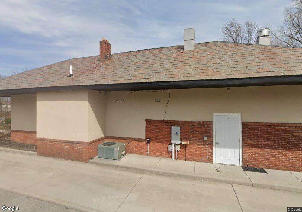 562 N Main St, Bluffton, OH 45817 - photo 1