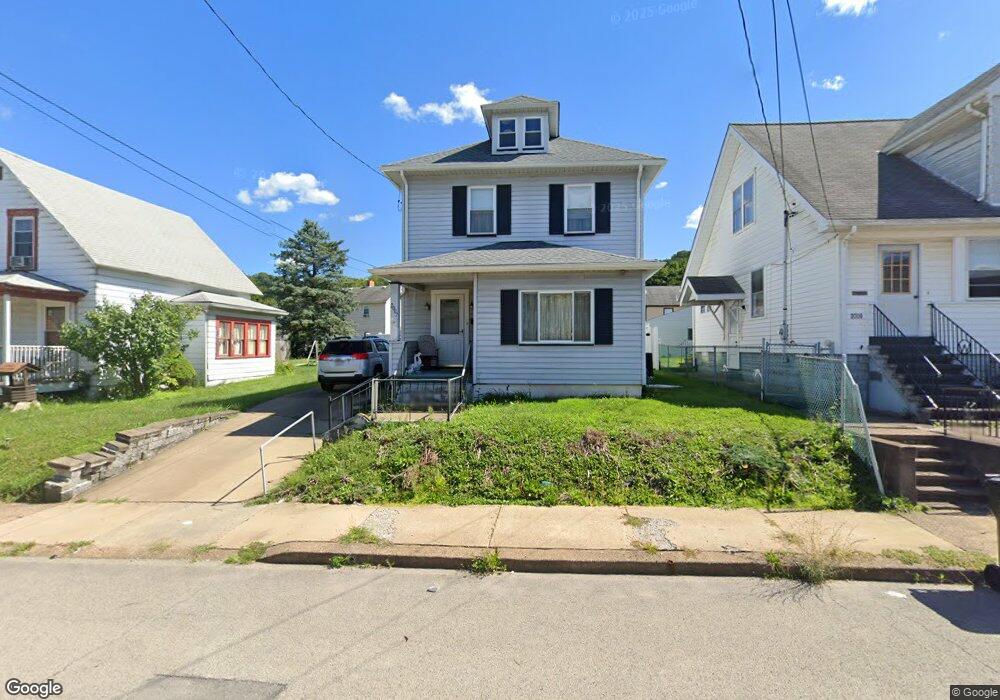 2007 Mclean St, Aliquippa, PA 15001 - photo 1