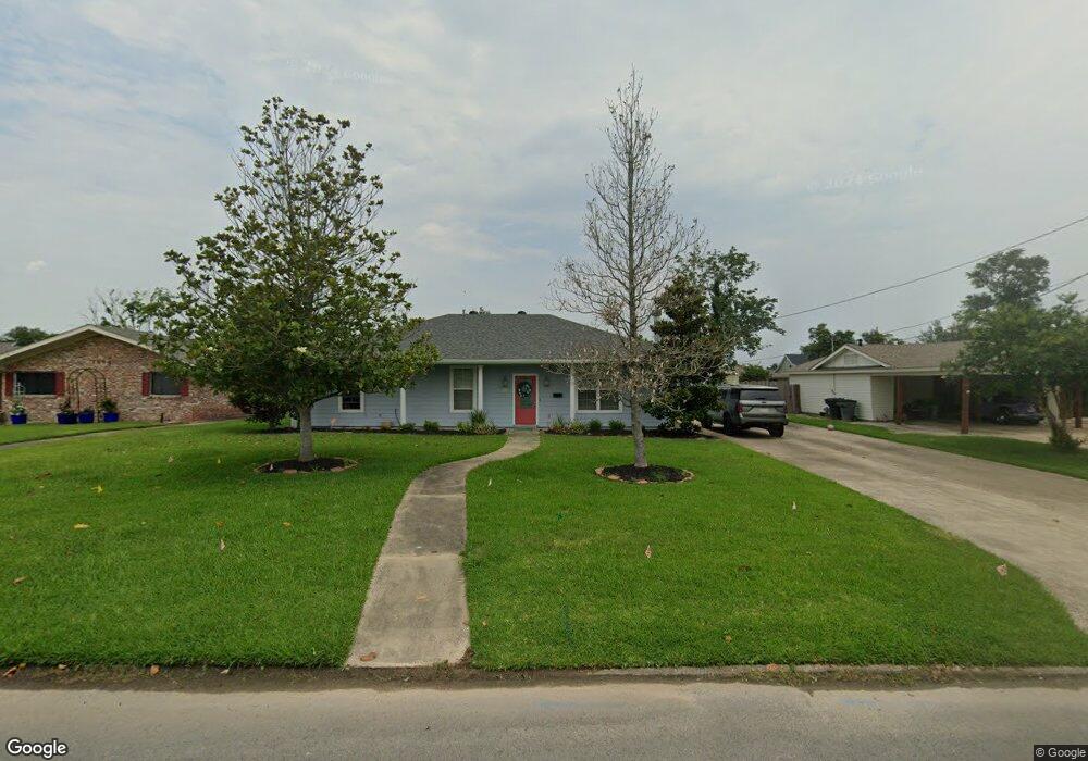 1112 Paris St, Lake Charles, LA 70605 - photo 1