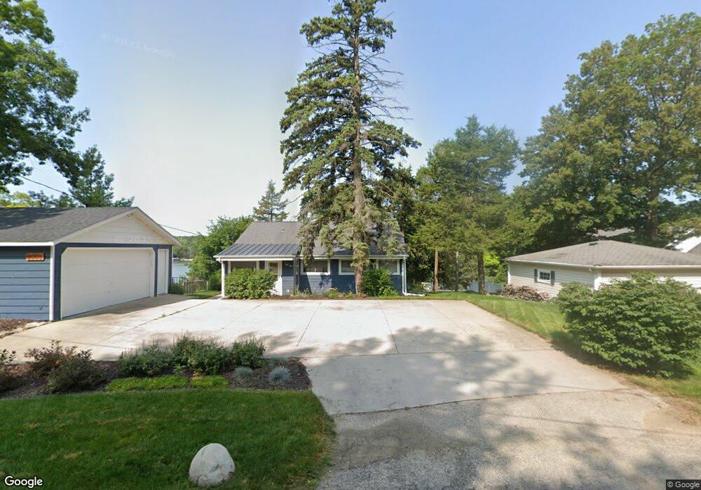 6005 Artist Bay Rd, West Bend, WI 53095 - photo 1