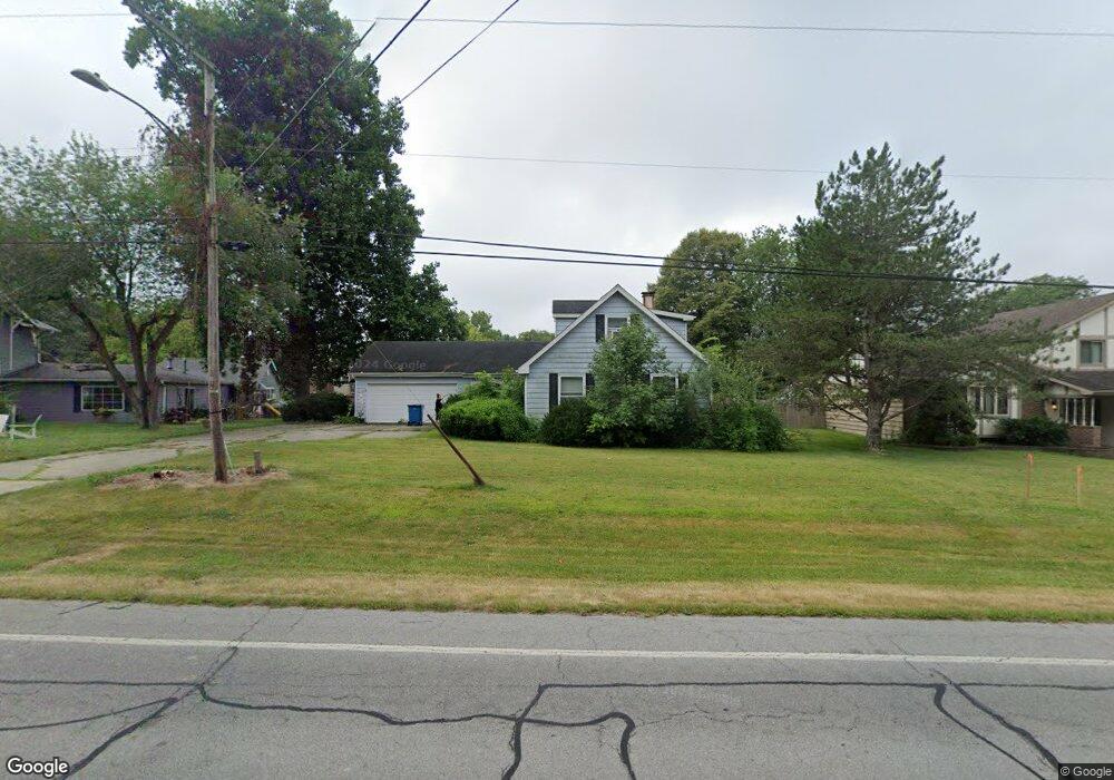 823 W Joliet St, Crown Point, IN 46307 - photo 1