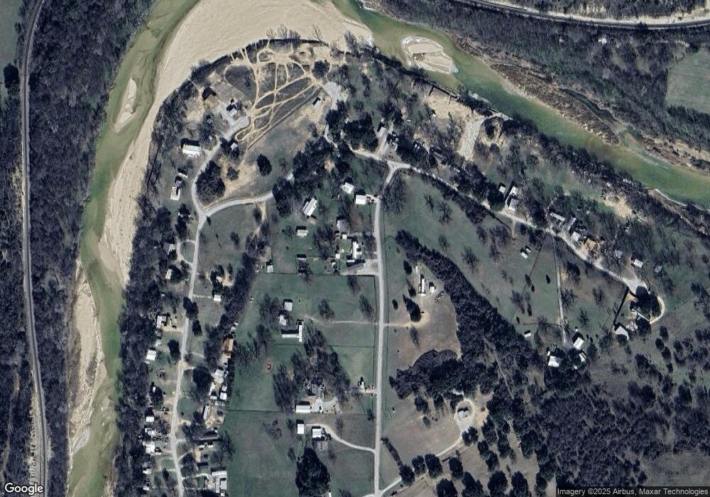 521 Red Bluff Cir, Millsap, TX 76066 - photo 1