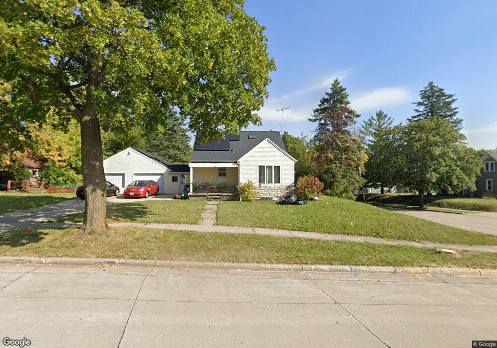 101 Edwards St, Combined Locks, WI 54113 - photo 1