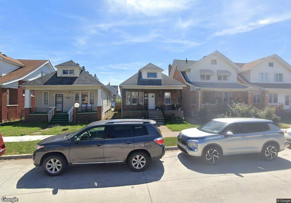 3838 Caniff St, HamtraMcK, MI 48212 - photo 1