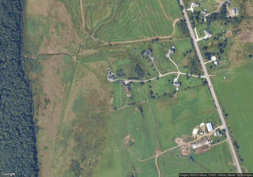 14 Bailey Rd, Fairfax, VT 05454 - photo 1