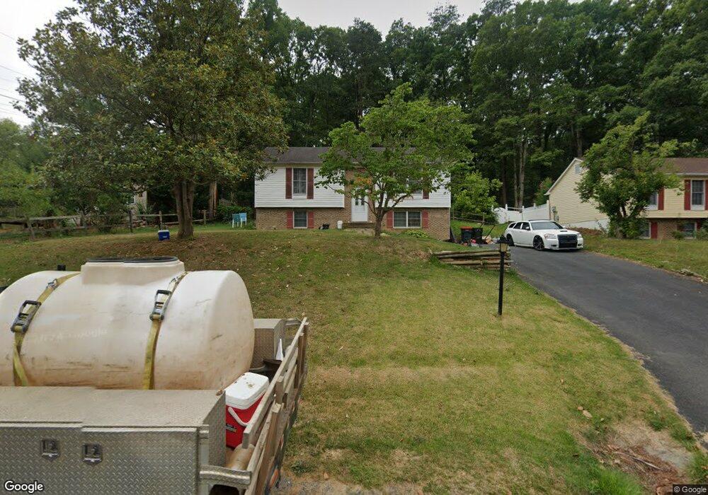 417 W Duck St, Front Royal, VA 22630 - photo 1