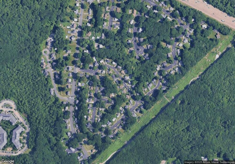 31 Adorn St, Weymouth, MA 02188 - photo 1