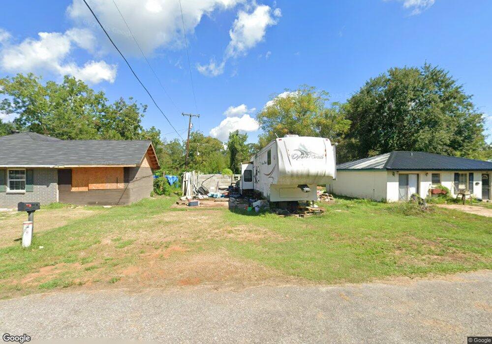 305 E 5th St, Deridder, LA 70634 - photo 1