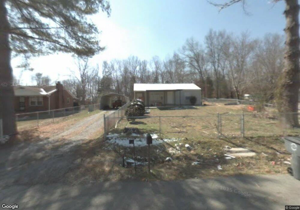 601 Westend Cir, Manchester, TN 37355 - photo 1