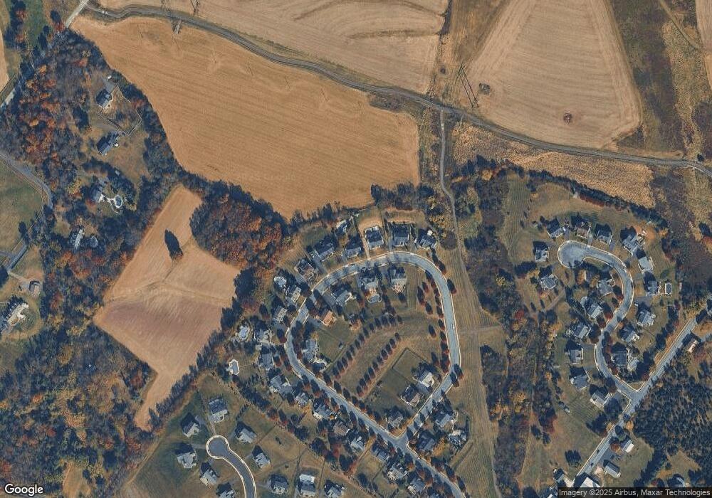 1033 Broadleaf Cir, Royersford, PA 19468 - photo 1