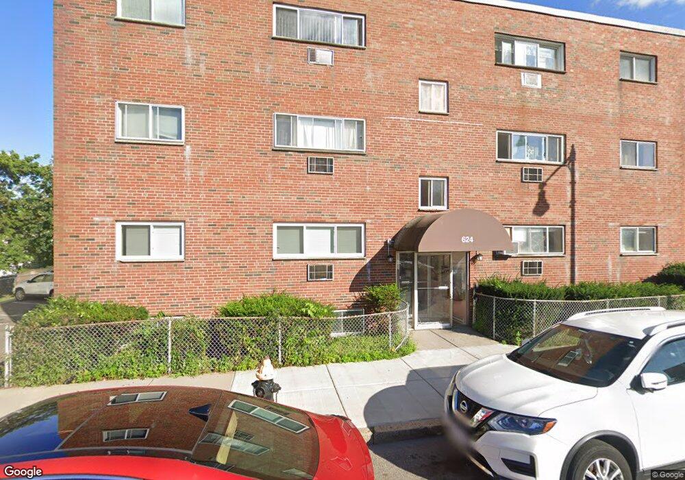 624 Hyde Park Ave unit C6, Roslindale, MA 02131 - photo 1