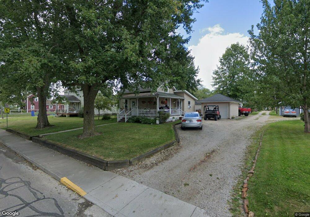 718 N Jefferson St, Berne, IN 46711 - photo 1