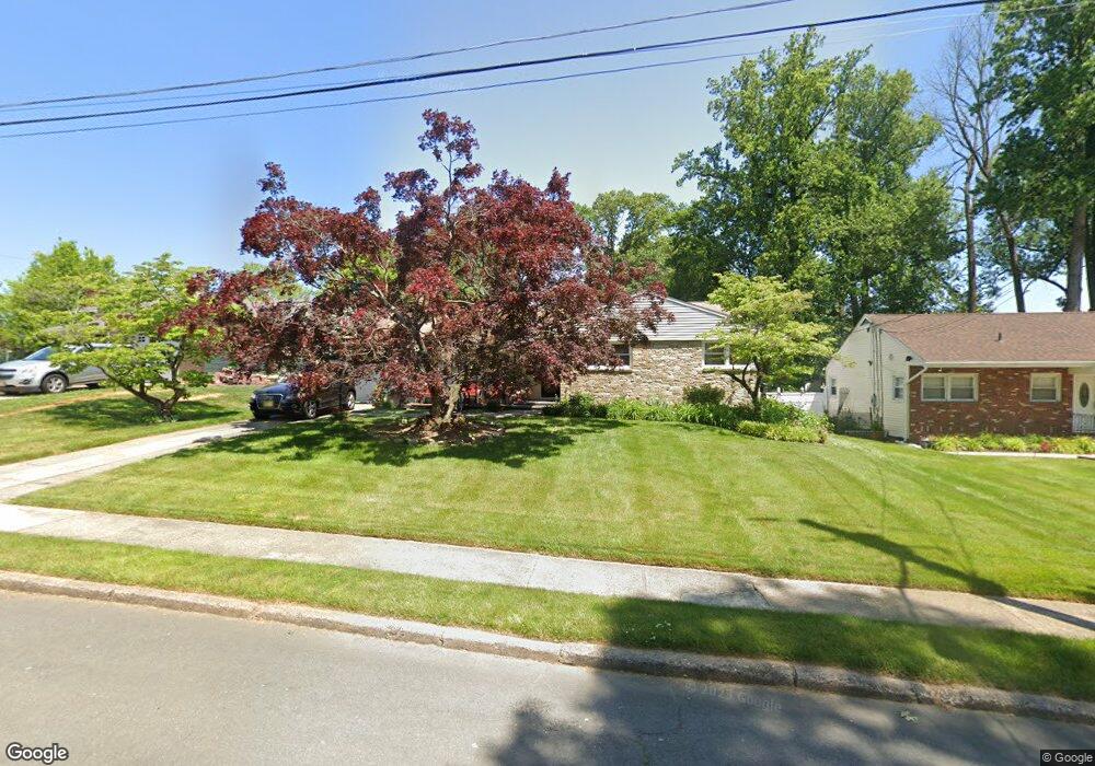 8 White Oak Way, Ewing, NJ 08618 - photo 1