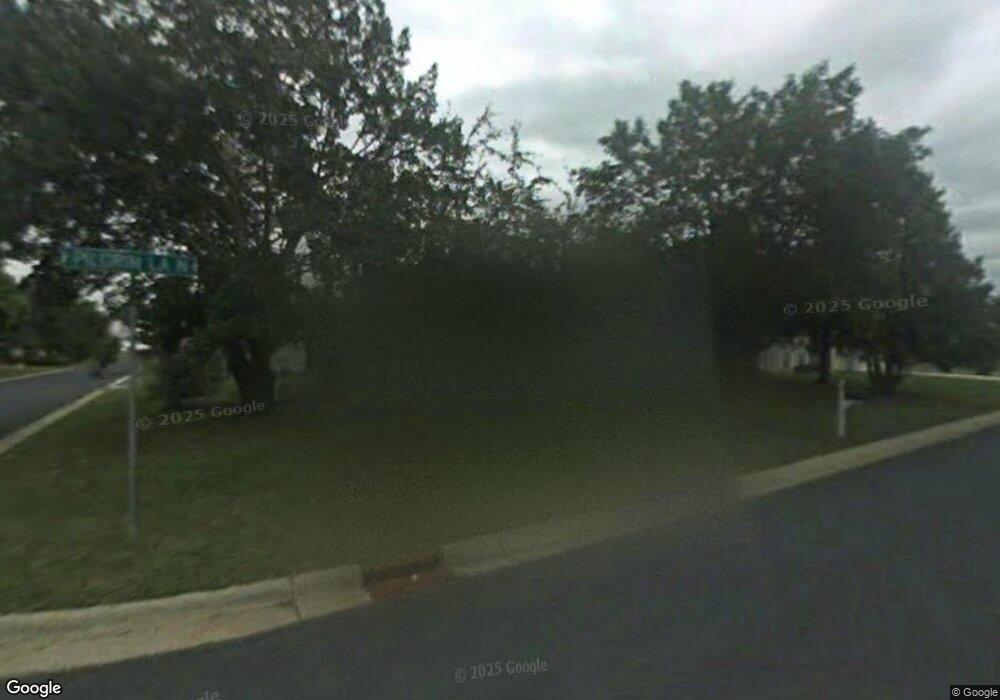 9580 Pilgrim Ln N, Maple Grove, MN 55369 - photo 1