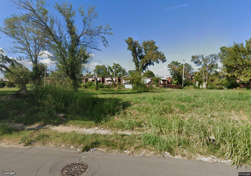 4849 Natural Bridge Ave, Saint Louis, MO 63115 - photo 1