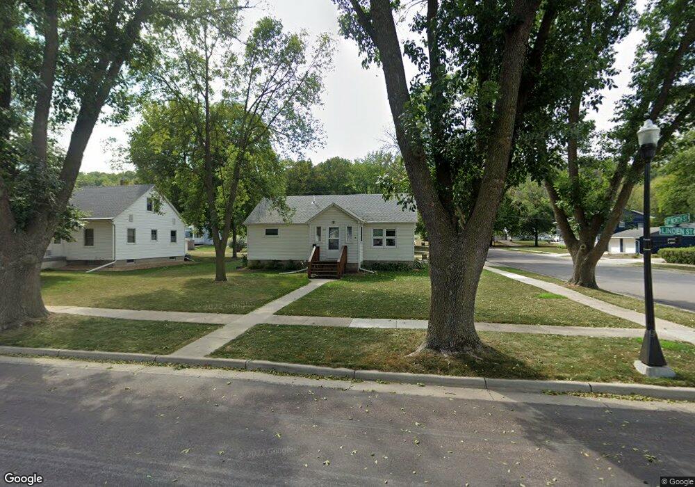 227 Linden St, New Ulm, MN 56073 - photo 1