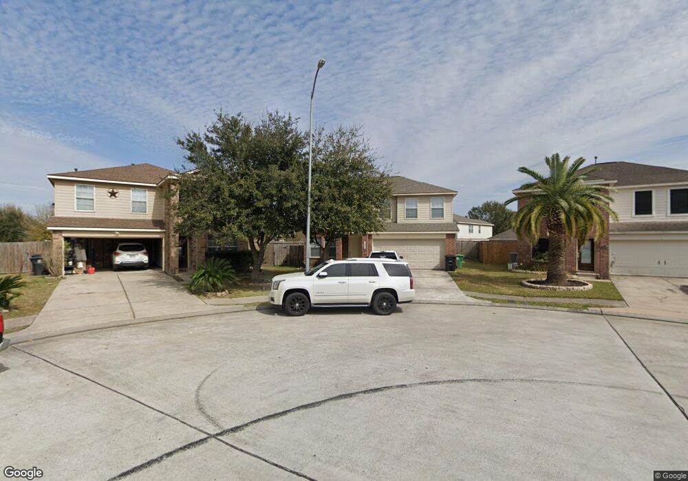 10207 Altmor Ln, Houston, TX 77075 - photo 1
