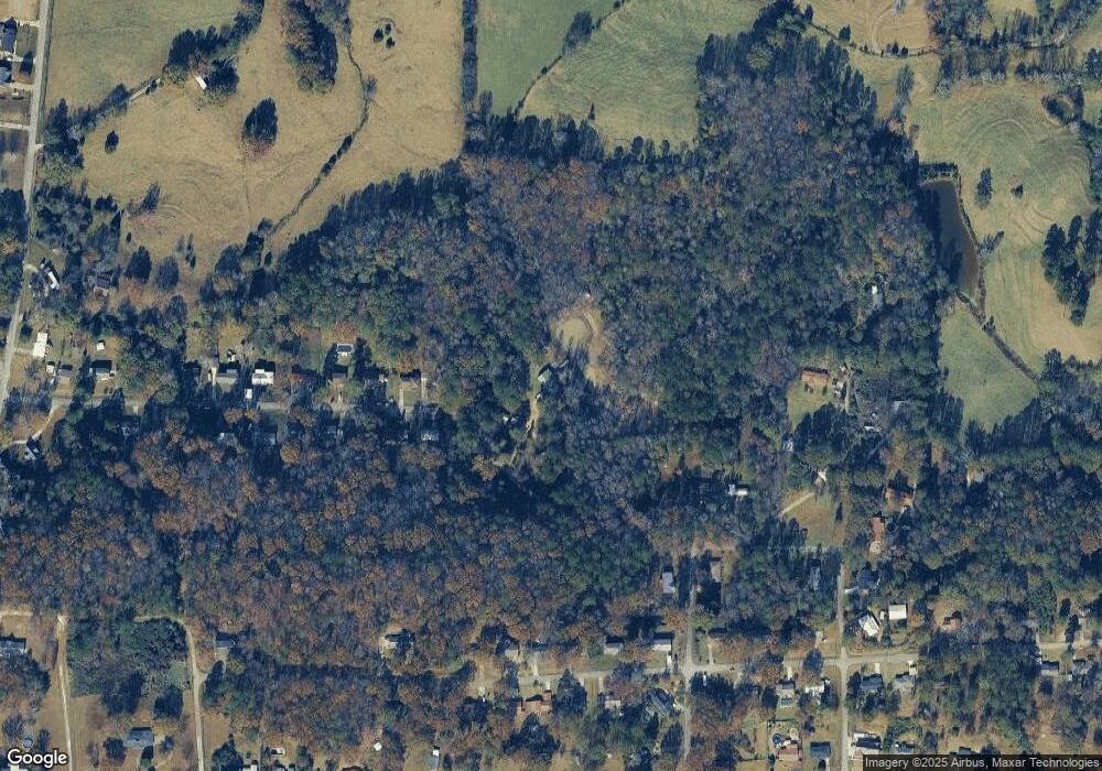 1227 Whippoorwill Dr, Weaver, AL 36277 - photo 1