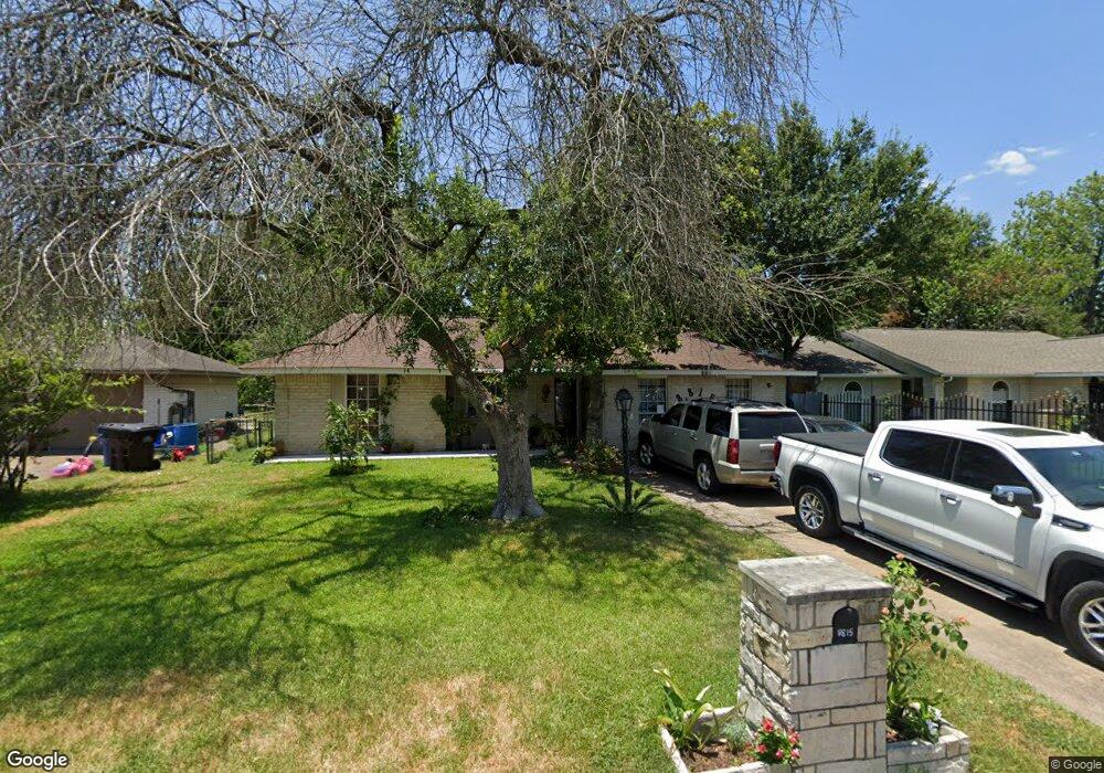 8815 Brackley Ln, Houston, TX 77088 - photo 1