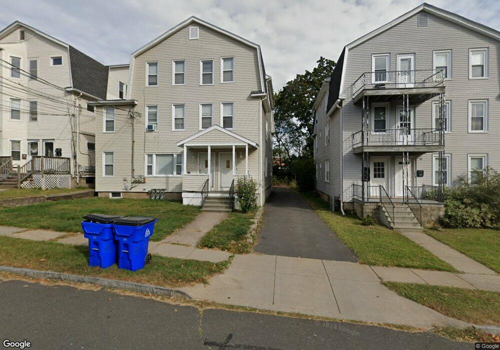 34 Court Park unit 3, West Hartford, CT 06119 - photo 1