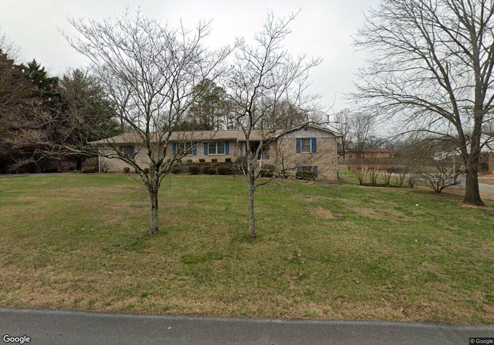 118 Windsor Dr, Calhoun, GA 30701 - photo 1